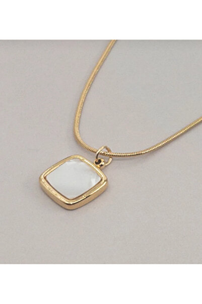 DELLS ACCESSORY قلادة صغيرة من الفولاذ المربع من عرق اللؤلؤ