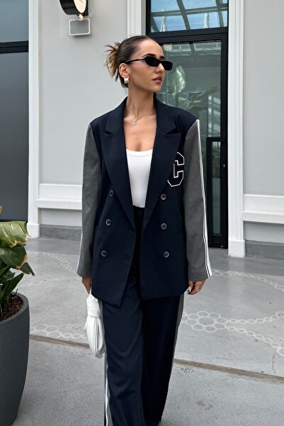 Nazliye Navy Blue Embroidered Design Blazer Jacket