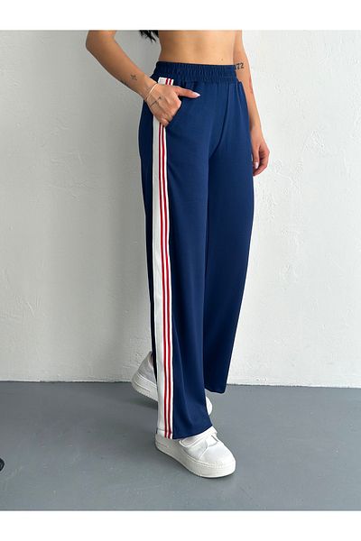 sportiness Garnished Modal Fabric Tracksuit with Stripes from the Sleeve