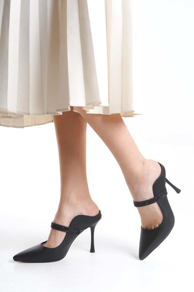 Preshley Women's Mavera Black Patent Leather 9 cm Thin Heeled Pointed Toe Open Back Design Stiletto