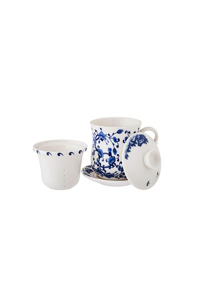 Dania porcelain tea cup