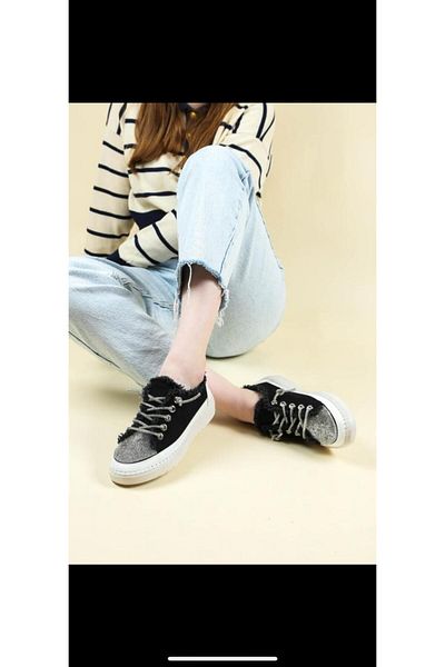 Elf Shoes & Bags Elf Shoes Denim Sneakers with Stone Laces and Accessories (Black)