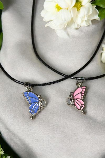 MakeWell Magnetic Pink Blue Butterfly Magnetic Necklace 2-Piece Dating Necklace