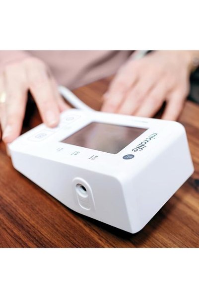 Microlife BP B1 Classic Upper Arm Blood Pressure Monitor With Arrhythmia Detection Pad Technology