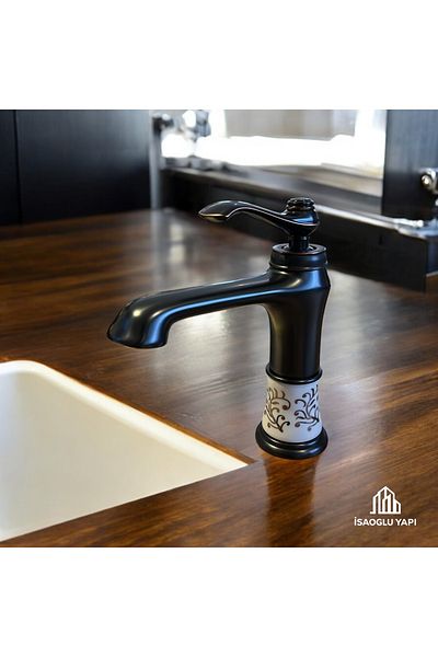 İSAOĞLU YAPI Black Sink Faucet - Country Design Embroidered Luminaire