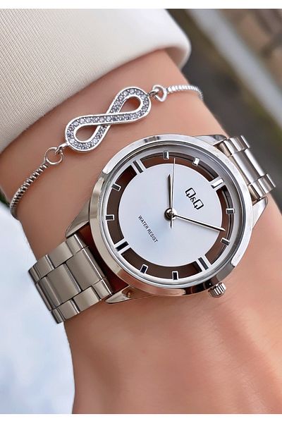 Q&Q Silver Color Waterproof Small Case Thin Wrist Stylish Women's Wristwatch - Bracelet Gift