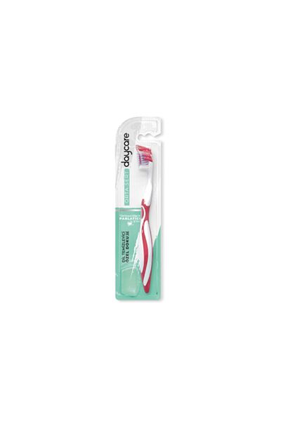 Daycare Prem.Medium Hard Single Toothbrush