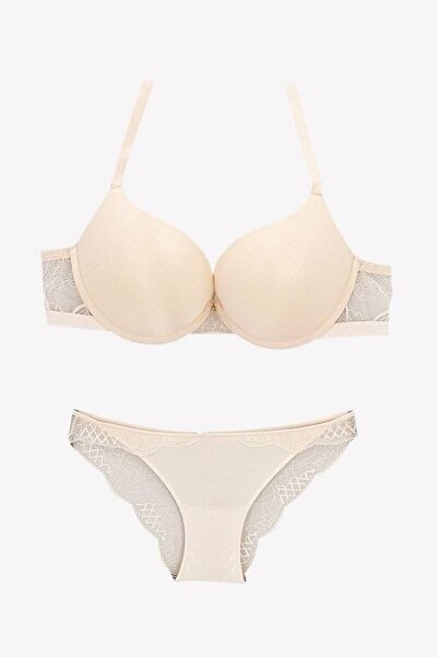 Pierre Cardin طقم حمالة صدر بأكمام ليون للسيدات