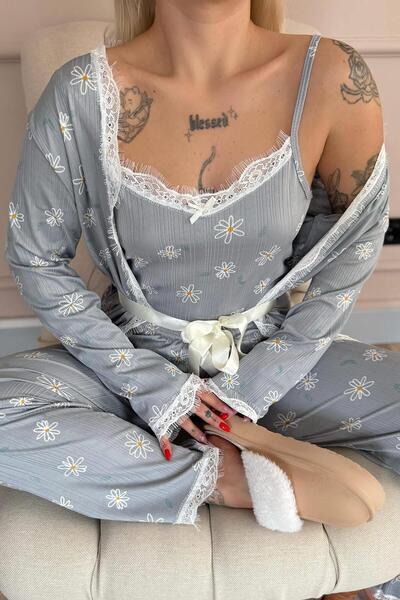Pijamaevi Gray Daisy Patterned Pegasus Pajama Set with Dressing Gown