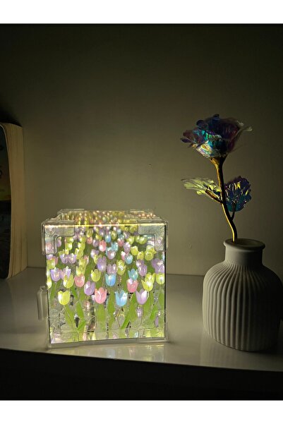 Tasarım Ledli Lale ayna lamba küçük vazo içerisinde sonsuzluk gülü sevgiliye hediye