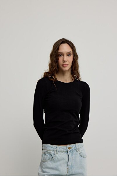 TUBİA بدلة نسائية سوداء أساسية بأكمام طويلة