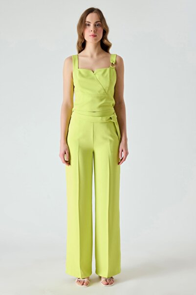 FEVER Gold toka detaylı dökümlü pantolon