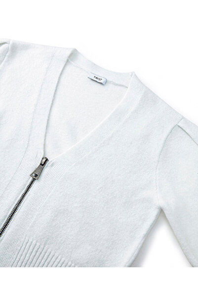 Twist Ecru Knitwear Sweater