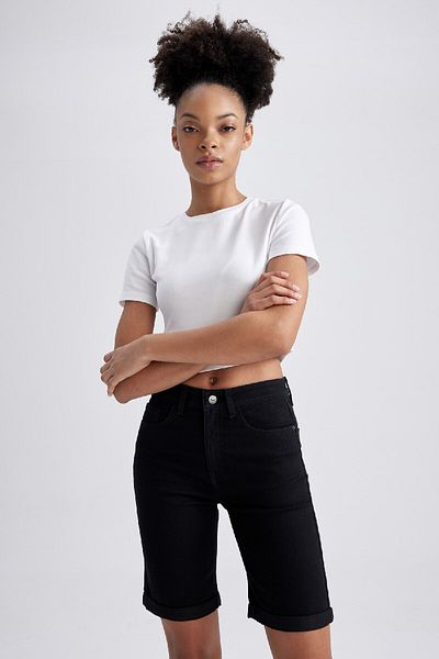 DeFacto Regular Waist Folded Leg Jeans Bermuda A1958ax23sm