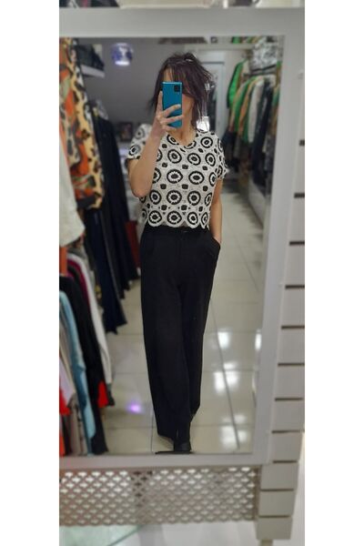 Bade Krem - Siyah Motif Detaylı Astarlı Bluz