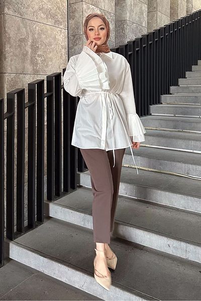 Ovn. Ecru Color Apollo Sleeves Ruffled Shirt