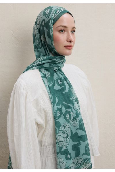 Fresh Green Leone Pattern Silk Crepe Shawl