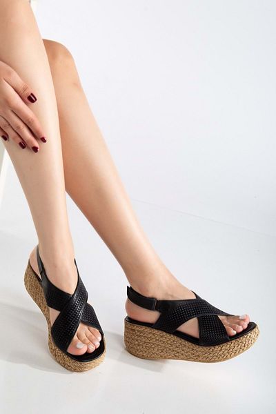 ANALİN SHOES Sandale cu velcro cu bretele încrucișate din piele naturală neagră de damă