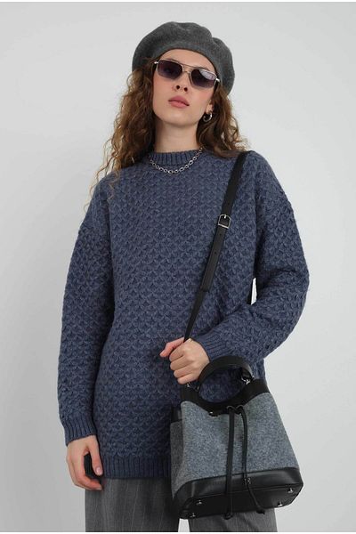 HEQA Δώρο Blue Pita: πουλόβερ με μοτίβο αράχνης