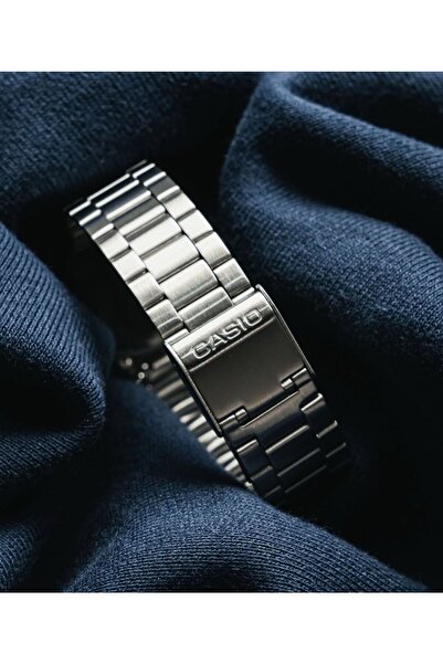 Casio Casio Classic Unisex Digital Watch A168WA-1WDF