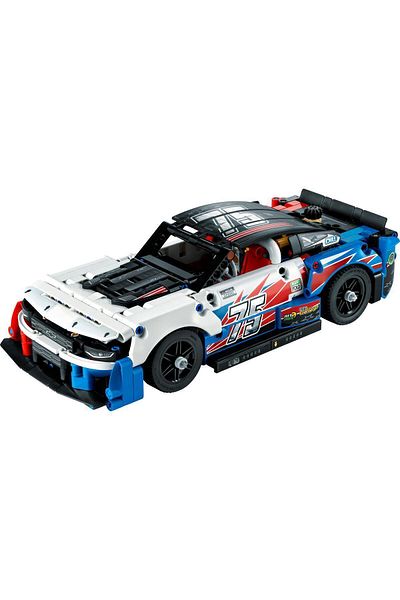 LEGO Technic NaSCaR ® Chevrolet Camaro ZL1 42153 - Construction Set for Kids (672 Pieces)