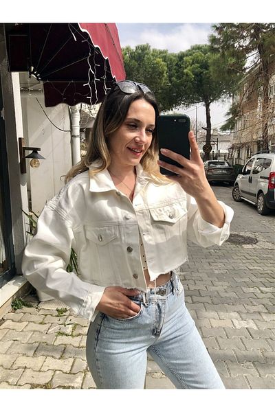 Gözde Tasarım Butik Women's Ecru White Color Short Denim Pocket Tassel Detail Crop Jeans Jacket