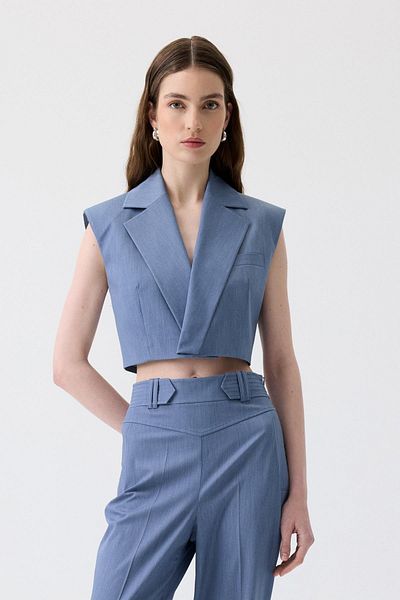 rue Indigo Vest with Magnet Closure and Padding