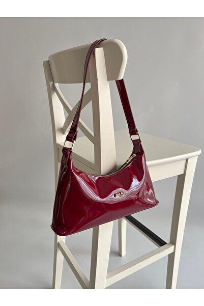 Mia Collection براءات الاختراع والجلود الرغيف الفرنسي نموذج اليد وحقيبة الكتف النسائية بورجوندي