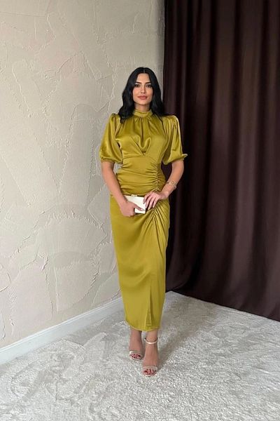 NOSTALJİX Rochie din satin adunată verde ulei