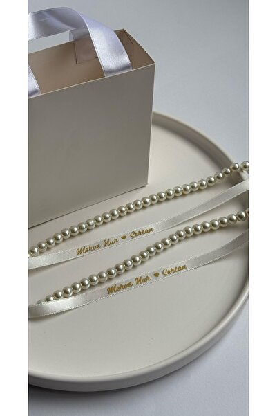 Huyendo Dökülen Cam İncili Söz Nişan Yüzük Kurdelesi (Krem cam inci, krem kur...