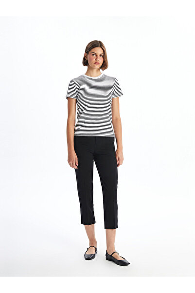 LC Waikiki Γυναικείο T-Shirt με ριγέ Crew Neck - Κοντό μανίκι