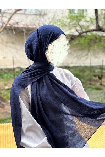 shalby Hijab Cotton Crash Shawl Dark Navy Blue