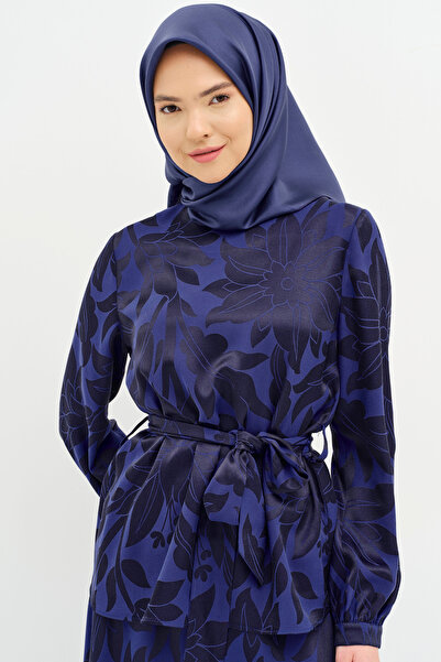 Tuğba Beli Kuşaklı Desenli Bluz Etek Takım - İndigo