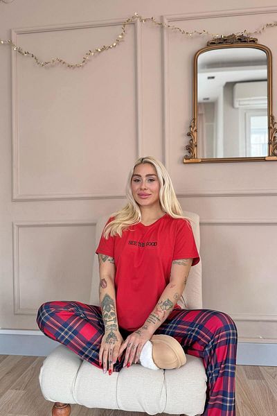 Pijamaevi Red See the Good Patterned Short-Sleeve Knitted Women's Pajamas Suit