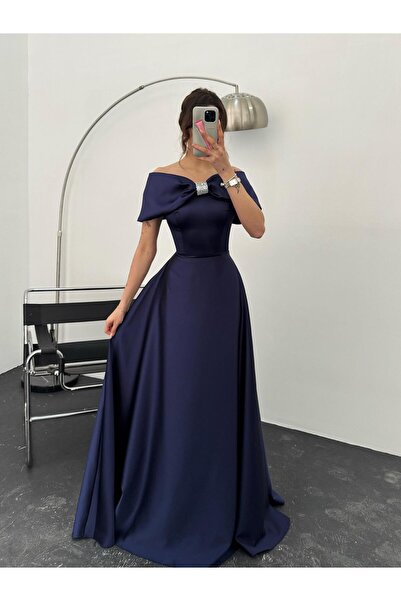 Serica Moda Lacivert Önü Taşlı Fiyonk Detaylı  Abiye