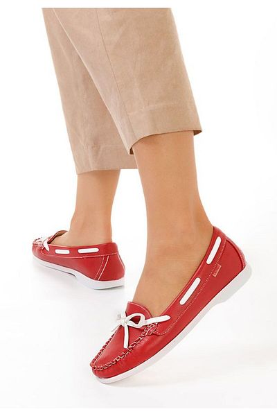B T Shoes Women's red Locanda loafers