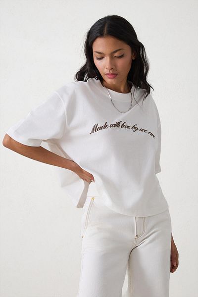 Setre Ecru Crew Neck Short Sleeve T-Shirt with Print Detail at the Collar