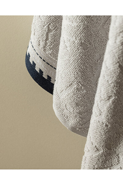 Madame Coco Perle 100% бавовняний банний рушник - сірий