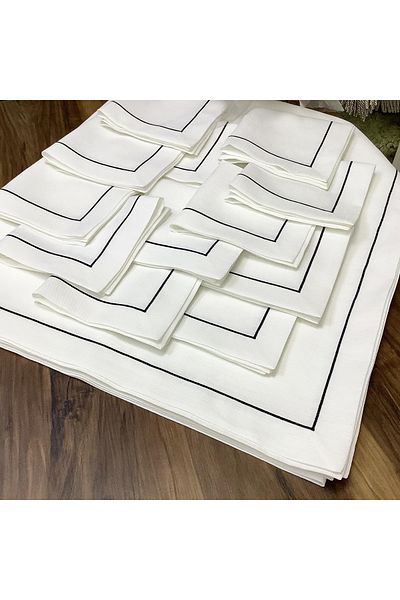 OYA home Black Pico Detailed Table Cloth -160*260 cm
