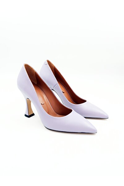 Tenau Pantofi cu toc de damă din piele naturală