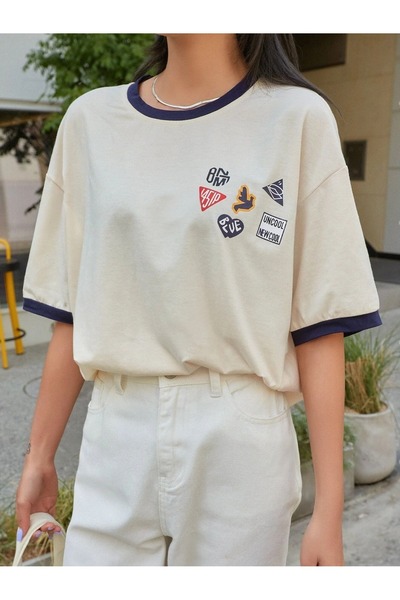 Know Uncool Parçalı Süprem T-Shirt - Bej Lacivert Oversize Bisiklet Yaka Kısa Kol Tişört