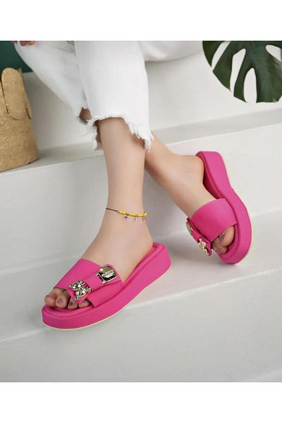 homiro Pink Women's Slippers - Gold Bow Detail