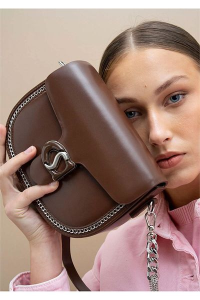 Matthew Cox Byn2250 Buckle Detailed Covered Crossbody Bag for Women