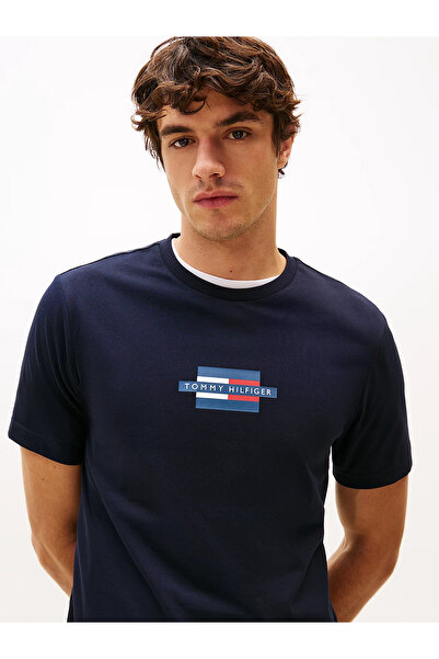 Tommy Hilfiger Erkek Pamuklu Regular Fit Yuvarlak Yaka Kısa Kollu Lacivert T-Shirt MW0MW38636-DW5