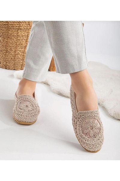 WOSSE Lace Hand-Knitted Ballet Women's Shoes Comfortable Sole Daily Shoes