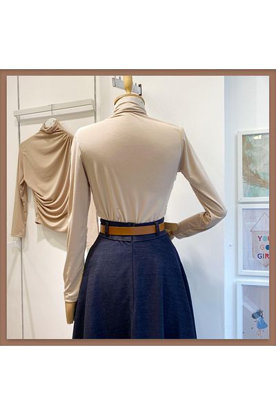 Faya Boutique Κρεμ μπλούζα ζέρσεϊ