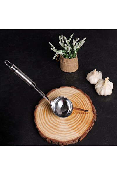 ROYALFORD RF9852 مغرفة حساء من الفولاذ المقاوم للصدأ بمقبض أنبوبي