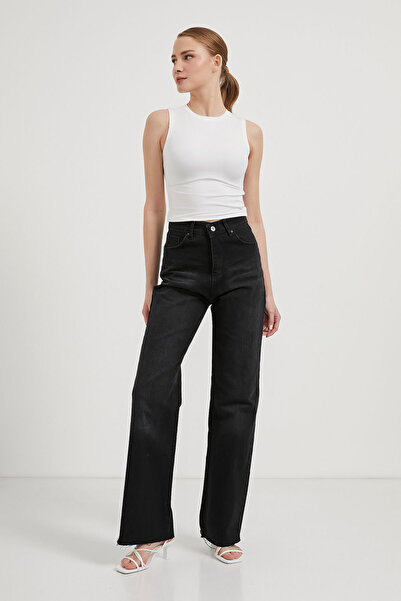 Arma Life Жіночий безрукавний літній топ на бретельках білий кроп-боді