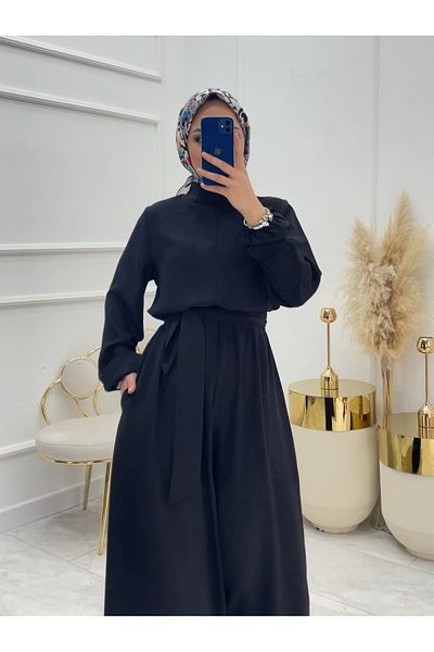 Modamorfo Stand Collar Belted Rose Jumpsuit -Black