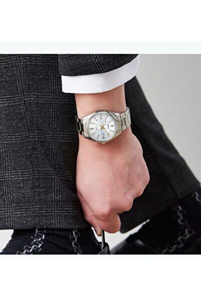 Casio Men's MTP-1302D-7A2 Water Resistant Analog Watch with Stainless Steel Strap - 39 mm - Silver